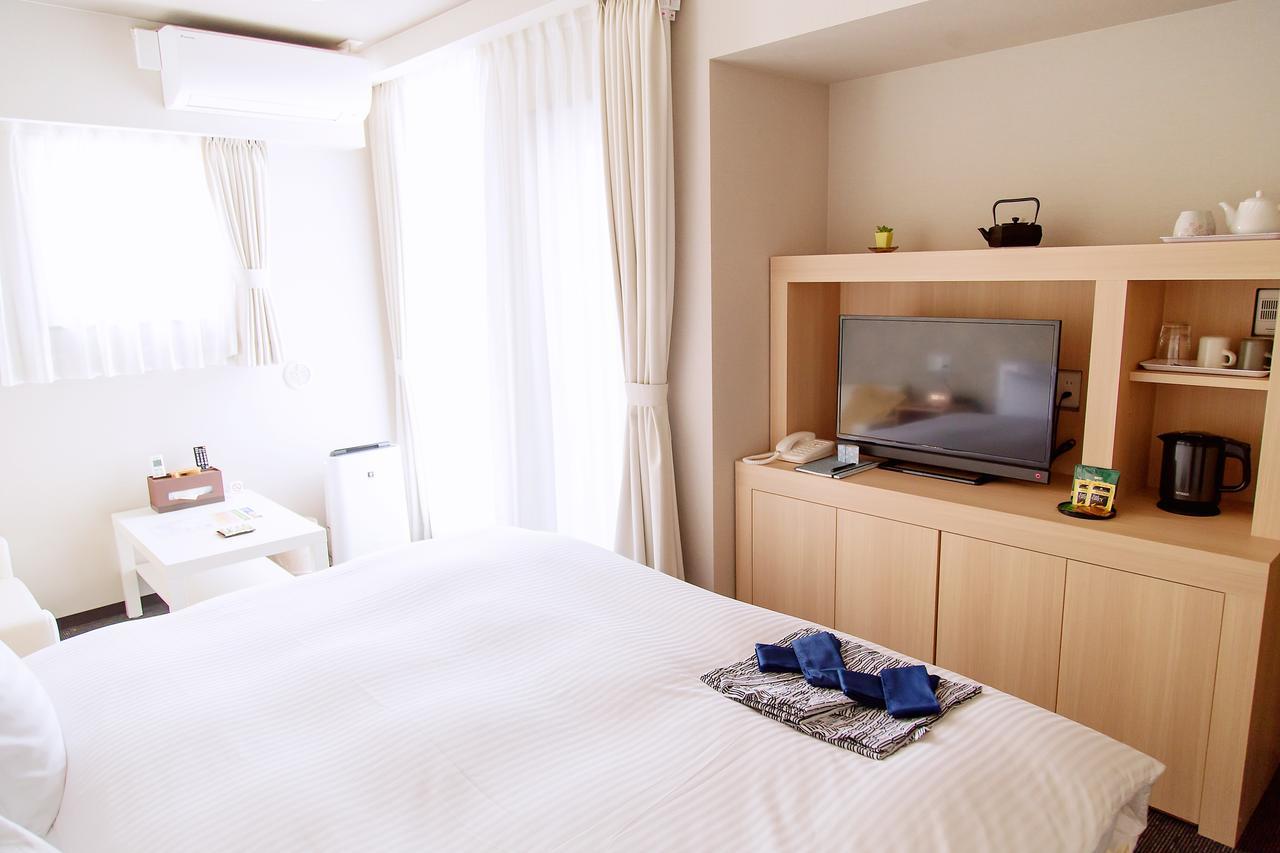 Matsuishi Shijo Karasuma Hostel Киото Экстерьер фото